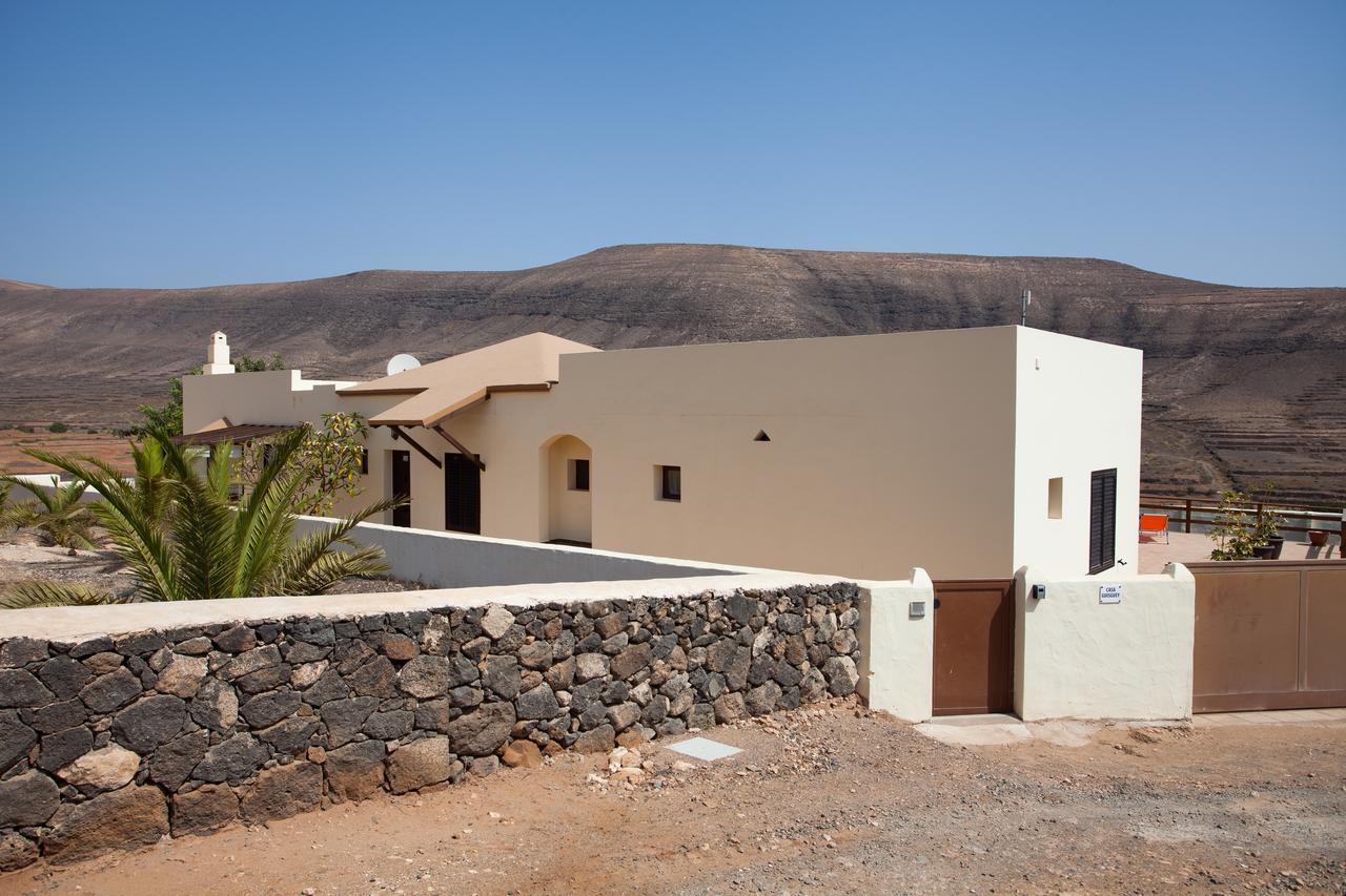 Gasthaus Casa Guisguey Exterior foto
